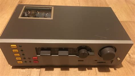 (its handy having two - use one whilst the other is being upgraded and then try bi-amping) The 34 worked fine for 4 days and then the tape button ceased to work and the output level dropped dramatically. . Quad 44 preamp upgrade